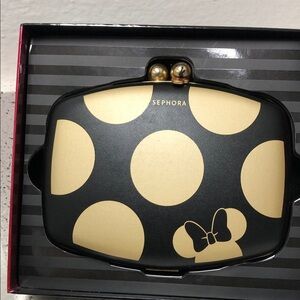 Sephora Disney Minnie Eyeshadow Palette - Gold and Black